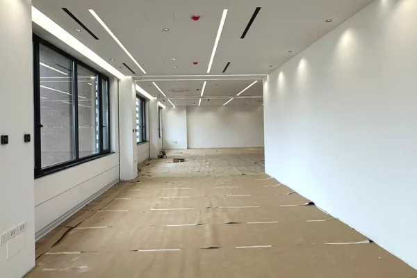 Ambient biznesi me qera 3+1 ne Tirane - 10,000 Euro