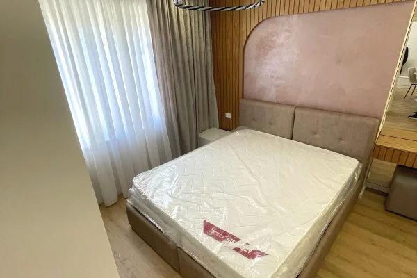 Shtepi me qera Apartament ne Tirane, 1+1, Mobilimi E mobiluar, Pagesa 600  Euro.