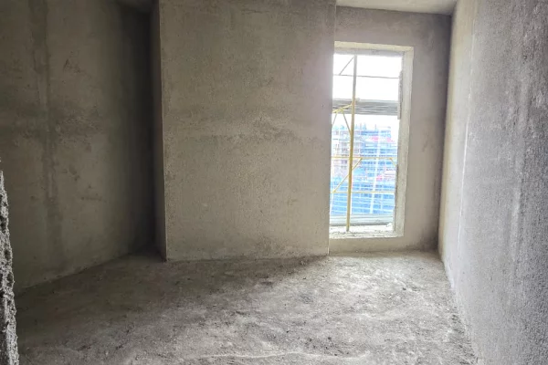 Shtepi ne shitje Apartament ne Tirane, 2+1, Mobilimi Bosh, pa mobiluar, Pagesa 165,000  Euro.