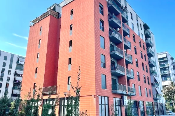 Ambient biznesi me qera 1+1 ne Tirane - 4,000 Euro