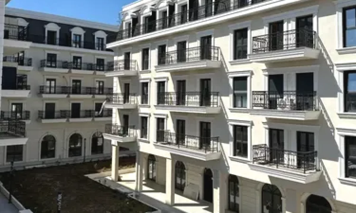 Shtepi ne shitje Apartament ne Tirane, Garsoniere, Mobilimi Bosh, pa mobiluar, Pagesa 91,600  Euro.