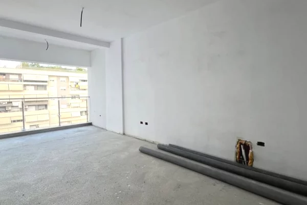 🌃Shitet apartament 2+1 te Komuna Parisit, prane Kika 2❗