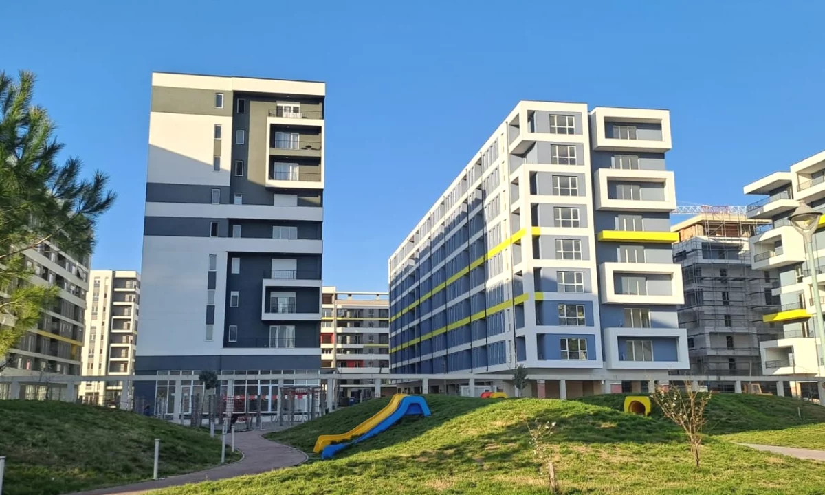 Apartment for sale in Tirana 1+1, Emty