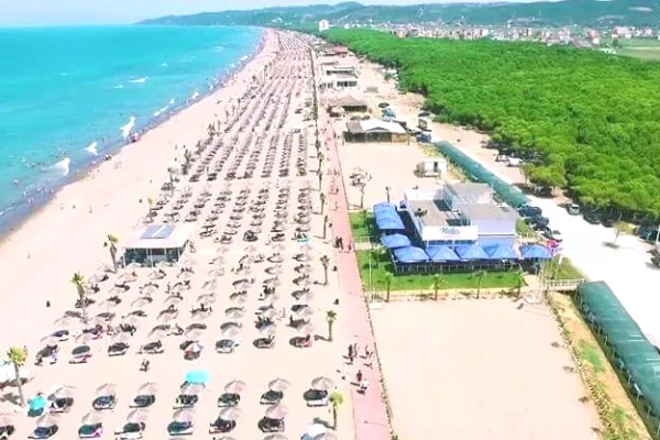 Terreno in vendita a Kavaja - 200,000 Euro