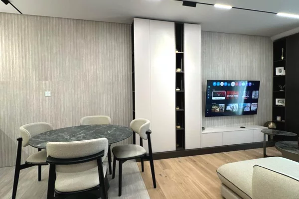 Shtepi me qera Apartament ne Tirane, 1+1, Mobilimi E mobiluar, Pagesa 1,000  Euro.