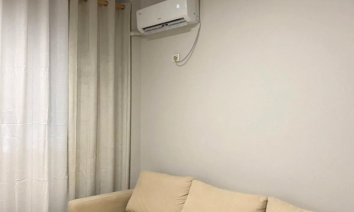 Shtepi me qera Apartament ne Tirane, 2+1, Mobilimi E mobiluar, Pagesa 70,000  Leke.