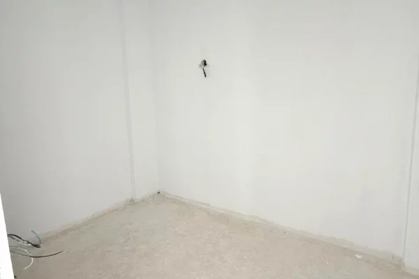 Luxury villas for sale in Tirana 4+1, Emty