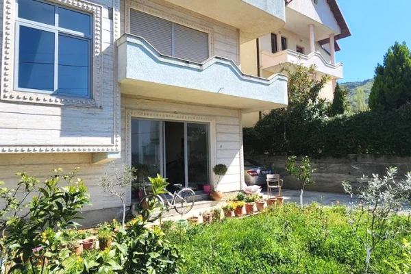 🏡SHITET VILË PRIVATE 4-katëshe ne KOMBINAT🔥