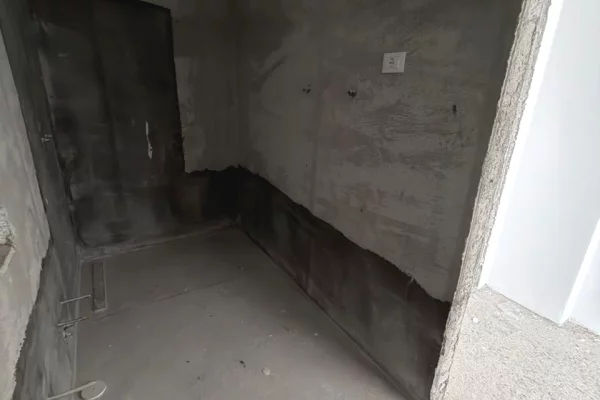 Shtepi ne shitje Apartament ne Tirane, 2+1, Mobilimi Bosh, pa mobiluar, Pagesa 554,300  Euro.