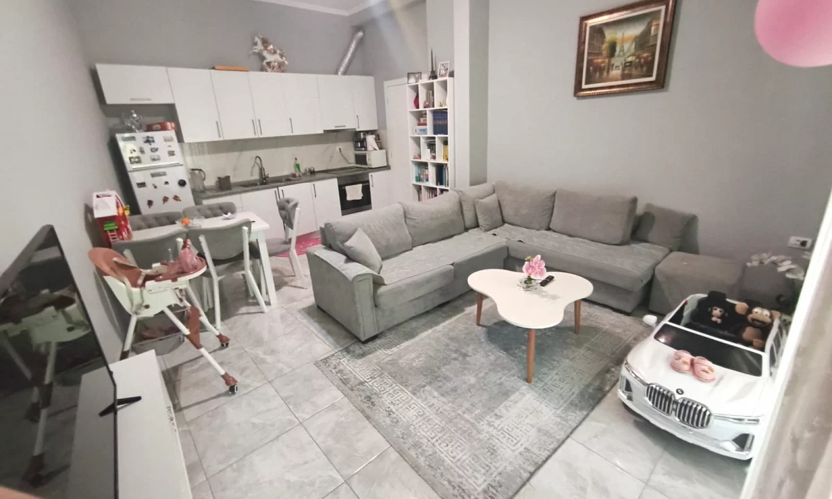 Apartment for sale in Tirana 2+1, Furnished