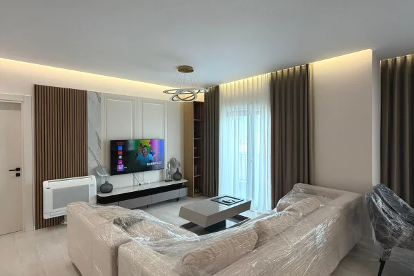 Shtepi me qera 1+1 ne Tirane - 70,000 Leke