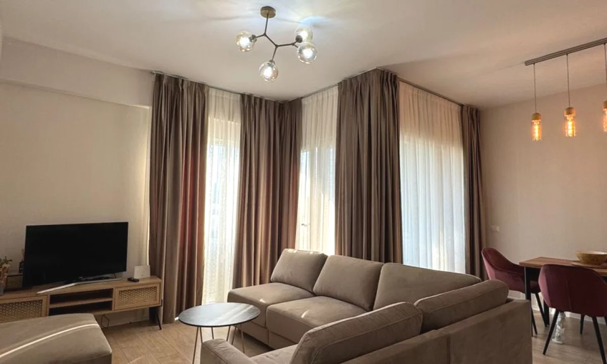 Shtepi me qera Apartament ne Tirane, 2+1, Mobilimi E mobiluar, Pagesa 1,500  Euro.