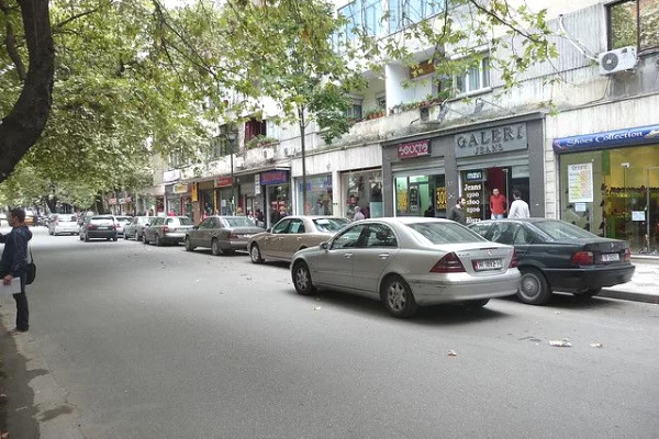 Shtepi ne shitje Vila Luksoze ne Tirane, 5+1, Mobilimi E mobiluar, Pagesa 1,000,000  Euro.