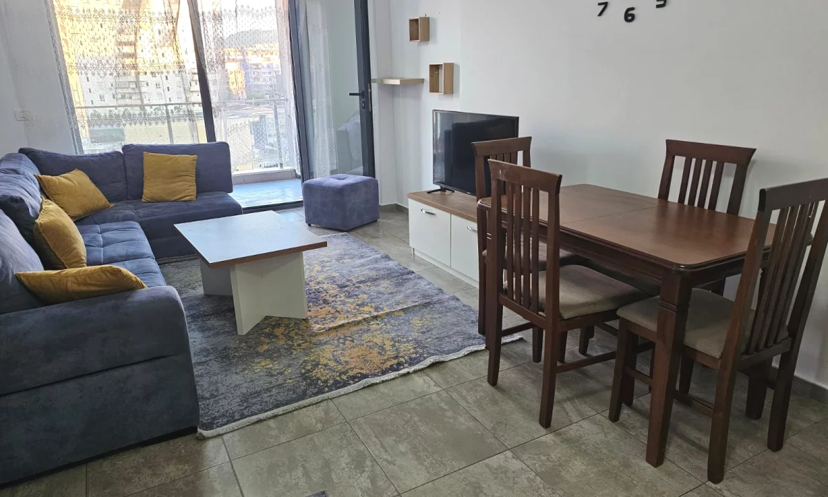 Shtepi me qera Apartament ne Tirane, 1+1, Mobilimi E mobiluar, Pagesa 700  Euro.