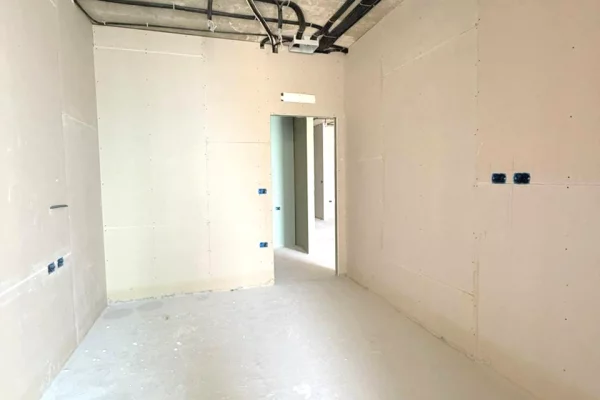 Shtepi ne shitje Apartament ne Himare, 2+1, Mobilimi Bosh, pa mobiluar, Pagesa 665,000  Euro.