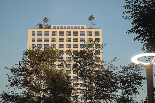 Shtepi ne shitje Apartament ne Tirane, 1+1, Mobilimi Bosh, pa mobiluar, Pagesa 167,500  Euro.