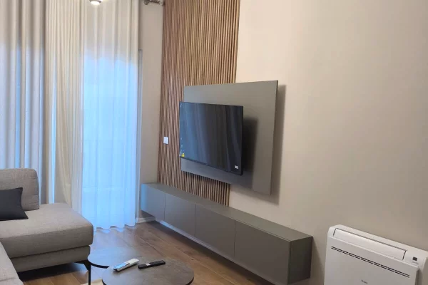 Shtepi me qera Apartament ne Tirane, 1+1, Mobilimi E mobiluar, Pagesa 600  Euro.
