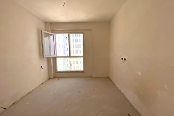 Shtepi ne shitje Apartament ne Tirane, 1+1, Mobilimi Bosh, pa mobiluar, Pagesa 96,500  Euro.
