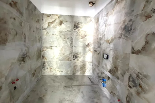 Shtepi ne shitje Apartament ne Tirane, 3+1, Mobilimi Bosh, pa mobiluar, Pagesa 223,500  Euro.