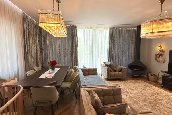 Shtepi ne shitje 4+1 ne Tirane - 1,900,000 Euro