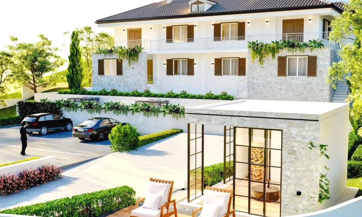 Shtepi ne shitje Vila Luksoze ne Pogradec, 7+1, Mobilimi Pjeserisht e mobiluar, Pagesa 260,000  Euro.