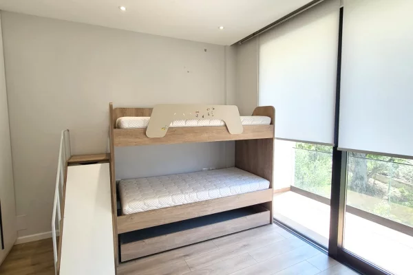 Shtepi me qera Vila Luksoze ne Tirane, 5+1, Mobilimi E mobiluar, Pagesa 3,500  Euro.