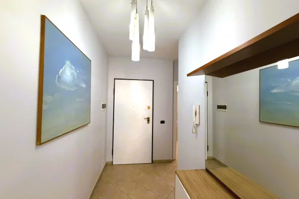 Shtepi me qera Apartament ne Tirane, 2+1, Mobilimi E mobiluar, Pagesa 1,000  Euro.