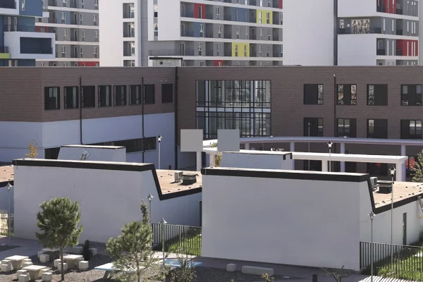 Shtepi ne shitje Apartament ne Tirane, 1+1, Mobilimi Bosh, pa mobiluar, Pagesa 70,350  Euro.