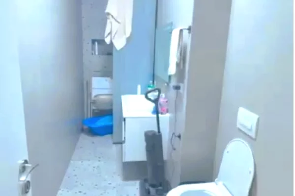 Shtepi ne shitje Apartament ne Tirane, 2+1, Mobilimi E mobiluar, Pagesa 225,000  Euro.