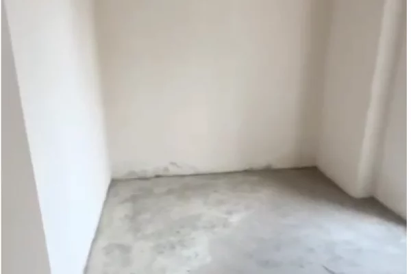 Shtepi ne shitje Apartament ne Durres, 2+1, Mobilimi Bosh, pa mobiluar, Pagesa 10,500,000  Leke.