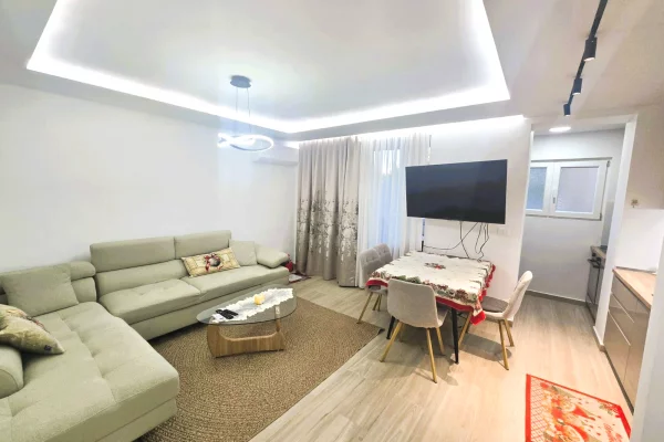 Shtepi ne shitje 2+1 ne Tirane - 200,000 Euro