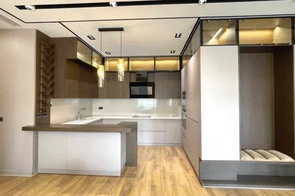 Shtepi ne shitje Apartament ne Tirane, 2+1, Mobilimi E mobiluar, Pagesa 450  Euro.