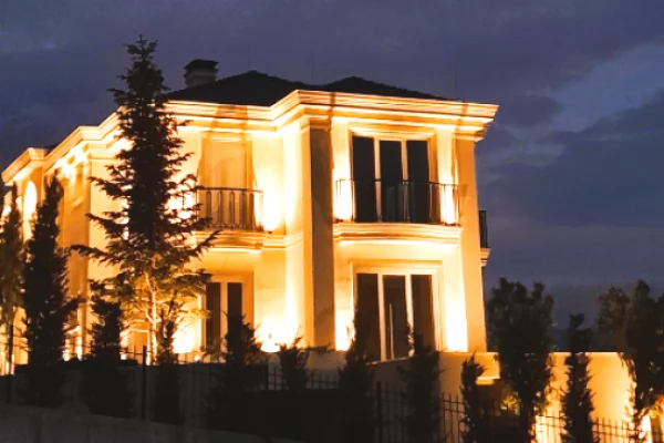 Luxury villas for sale in Tirana 7+1, Furnished