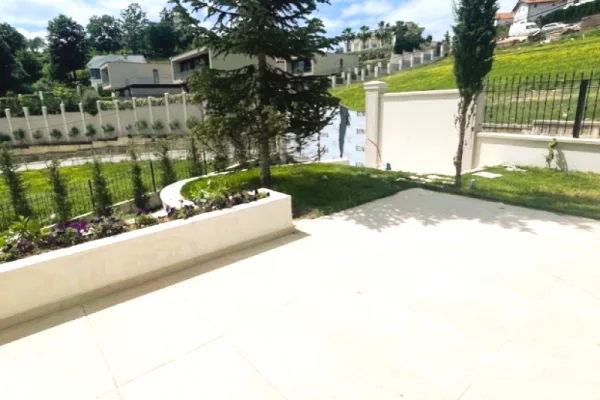 Luxury villas for sale in Tirana 7+1, Furnished