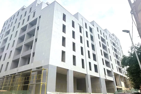 🏡 Apartament 2+1+2 në Shitje – Ali Demi, Tiranë