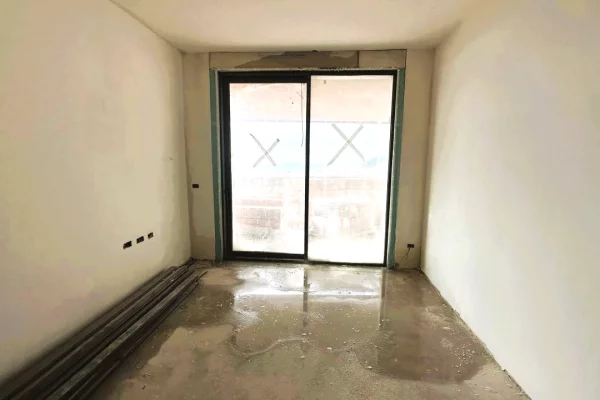 Apartment for sale in Himara 1+1, Emty