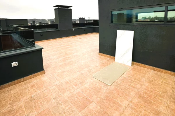 Shtepi me qera Vila Luksoze ne Tirane, 4+1, Mobilimi E mobiluar, Pagesa 2,800  Euro.