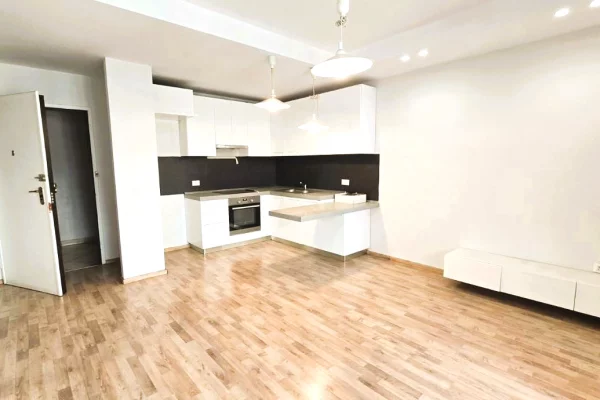 🌇 Shitet apartament 1+1 te kompleksi Delijorgji, Rruga Kavajes🔥