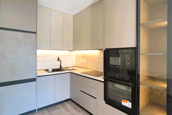 Shtepi me qera Apartament ne Tirane, 2+1, Mobilimi E mobiluar, Pagesa 900  Euro.