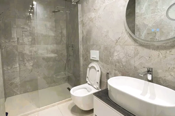 Shtepi me qera Apartament ne Tirane, 2+1, Mobilimi E mobiluar, Pagesa 900  Euro.