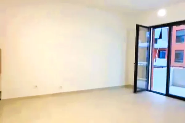 Shtepi me qera Apartament ne Tirane, 1+1, Mobilimi Bosh, pa mobiluar, Pagesa 600  Euro.