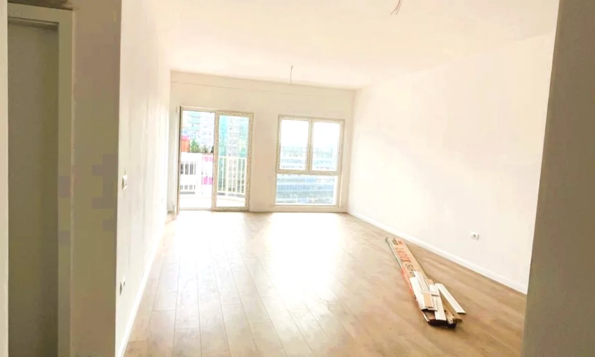 Shtepi ne shitje Apartament ne Tirane, 2+1, Mobilimi Bosh, pa mobiluar, Pagesa 286,300  Euro.
