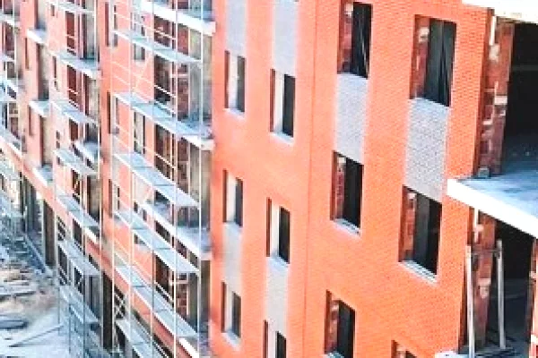 Shtepi ne shitje Apartament ne Tirane, 2+1, Mobilimi Bosh, pa mobiluar, Pagesa 86,450  Euro.