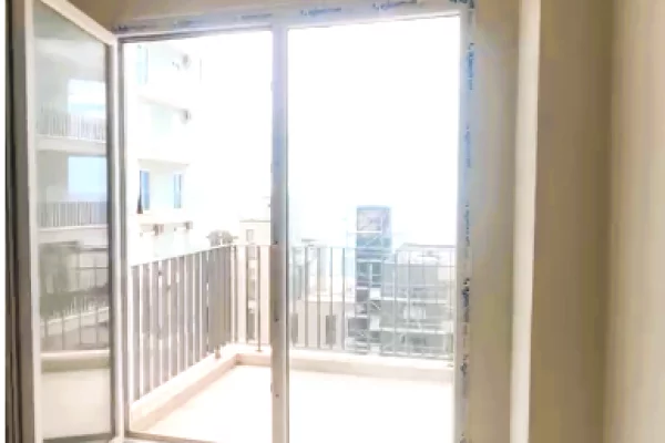 Shtepi ne shitje Apartament ne Lezhe, 2+1, Mobilimi Bosh, pa mobiluar, Pagesa 144,400  Euro.