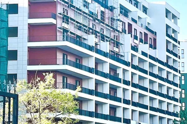 Shtepi ne shitje Apartament ne Tirane, 2+1, Mobilimi Bosh, pa mobiluar, Pagesa 137,100  Euro.