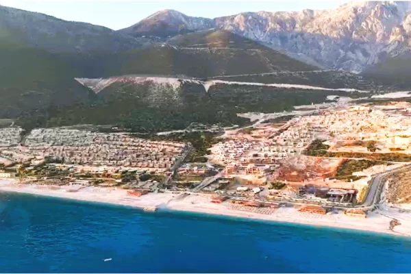 Shtepi ne shitje 3+1 ne Himare - 1,900,000 Euro