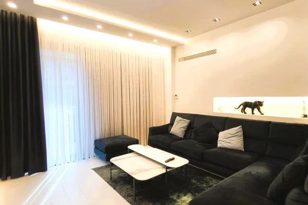 Shtepi ne shitje 4+1 ne Tirane - 700,000 Euro