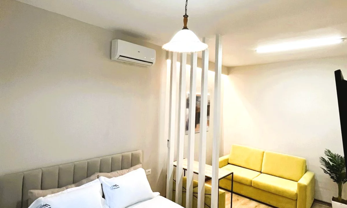 Shtepi ne shitje Apartament ne Tirane, Garsoniere, Mobilimi E mobiluar, Pagesa 110,000  Euro.
