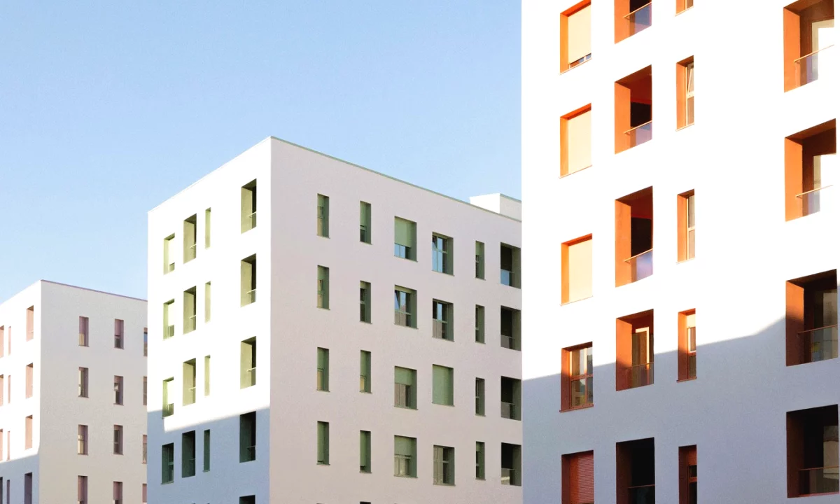 Shtepi ne shitje Apartament ne Tirane, 1+1, Mobilimi Bosh, pa mobiluar, Pagesa 73,500  Euro.
