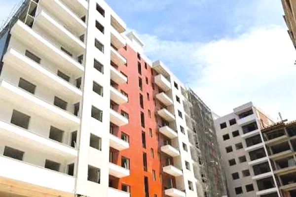 Shtepi ne shitje Apartament ne Tirane, 1+1, Mobilimi Bosh, pa mobiluar, Pagesa 97,500  Euro.